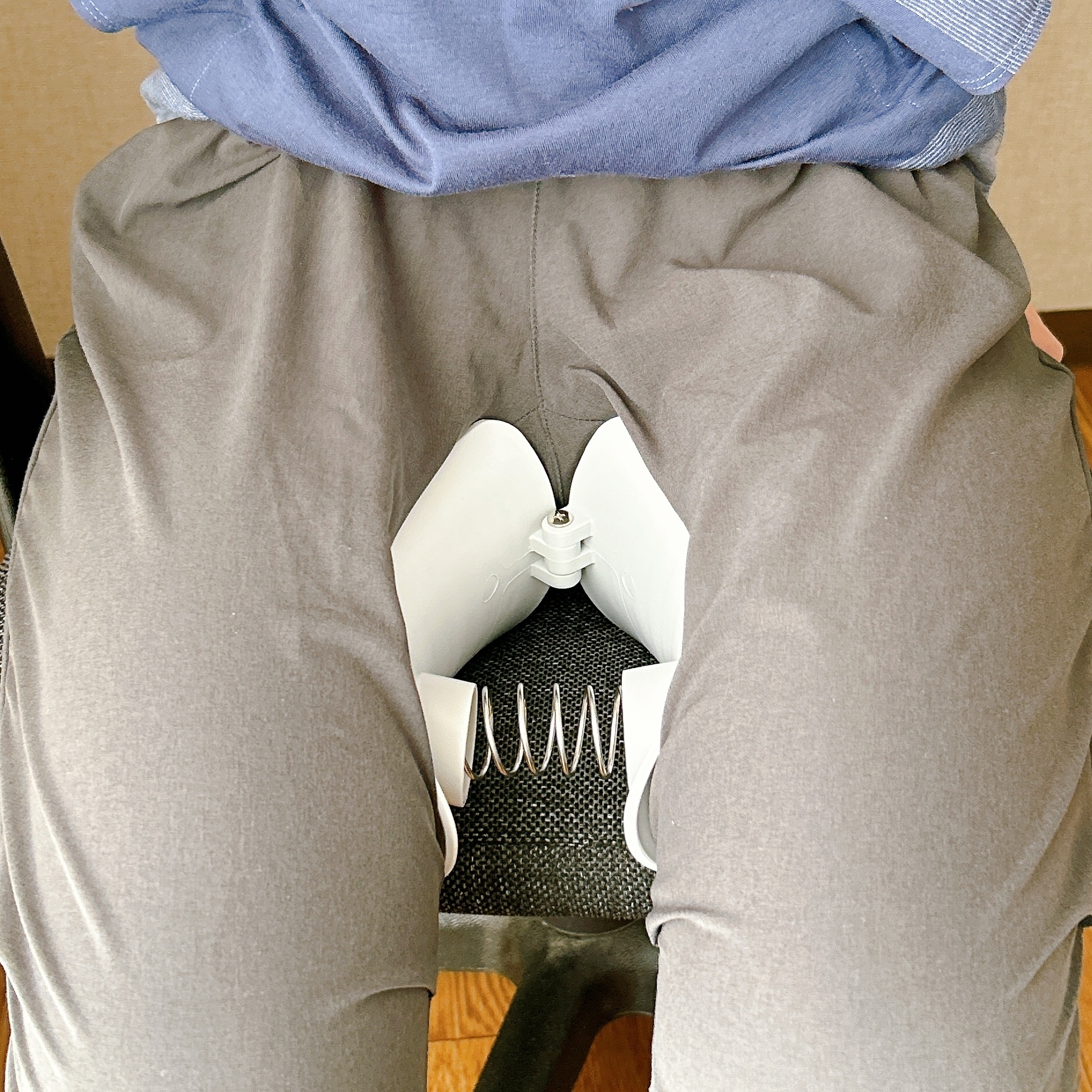ダイソーの「内転筋トレーニング器」