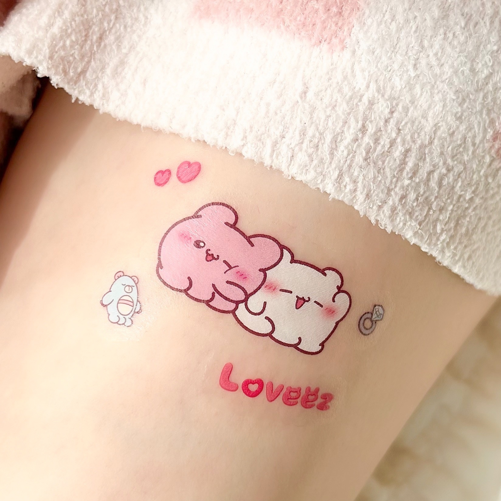 DAISO(ダイソー)の「らぶいーず ボディプリントガム」