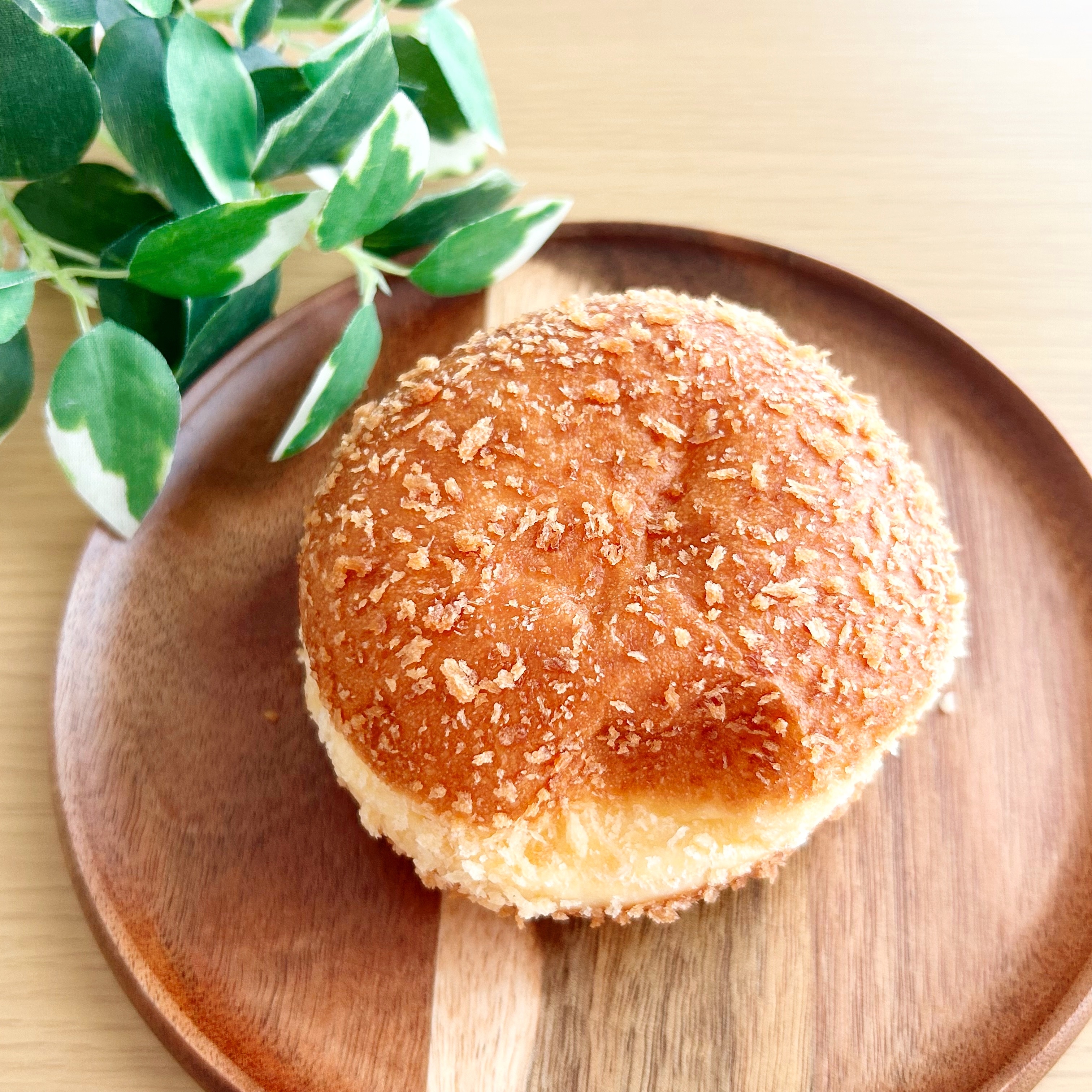 セブン-イレブンの「チーズ入りキーマカレーパン」