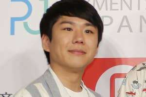 秋山寛貴さん(時事)