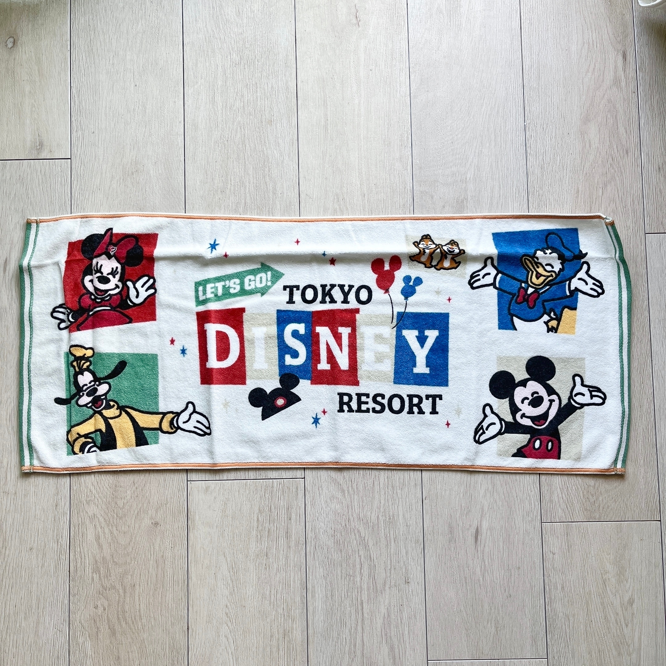 ディズニーランドで見つけた「フェイスタオル」