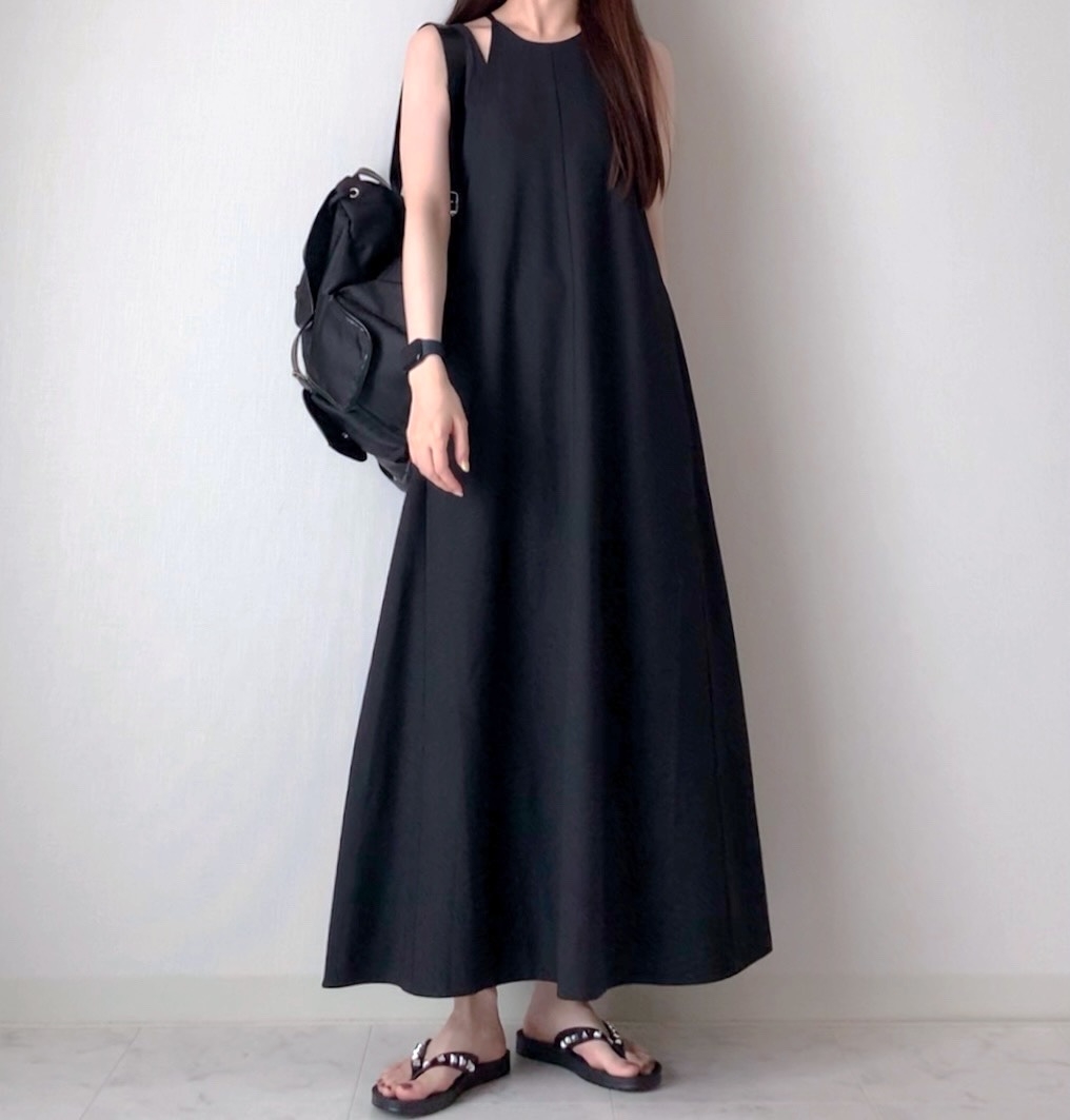 ニコアンドの「【竹下玲奈×NAVYS】コラボ デイパック」