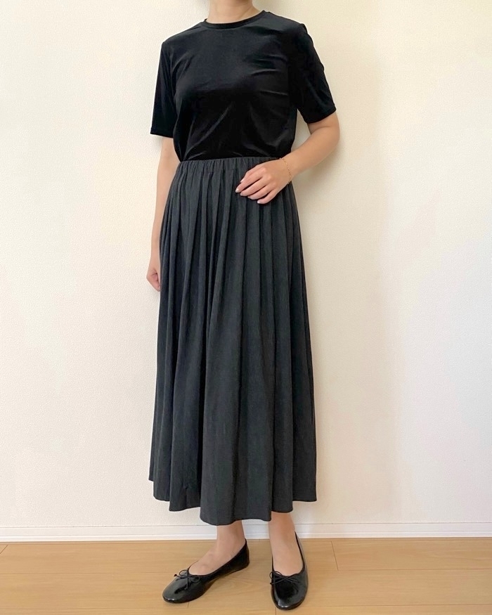 無印良品の「婦人 ジャージープリーツスカート」