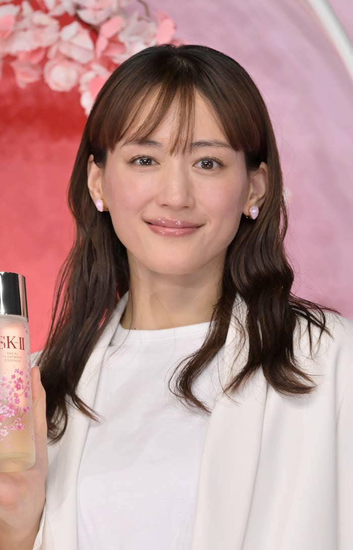 綾瀬はるかさん(時事通信フォト)