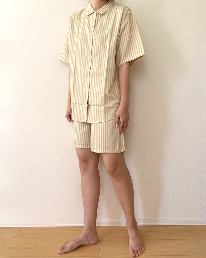 GUの「ストライプパジャマ(半袖&ショートパンツ)」