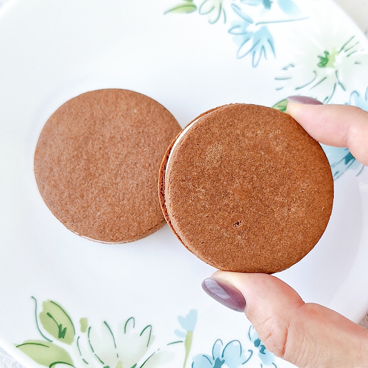 ローソン「キャラメルサンド ストロベリー」
