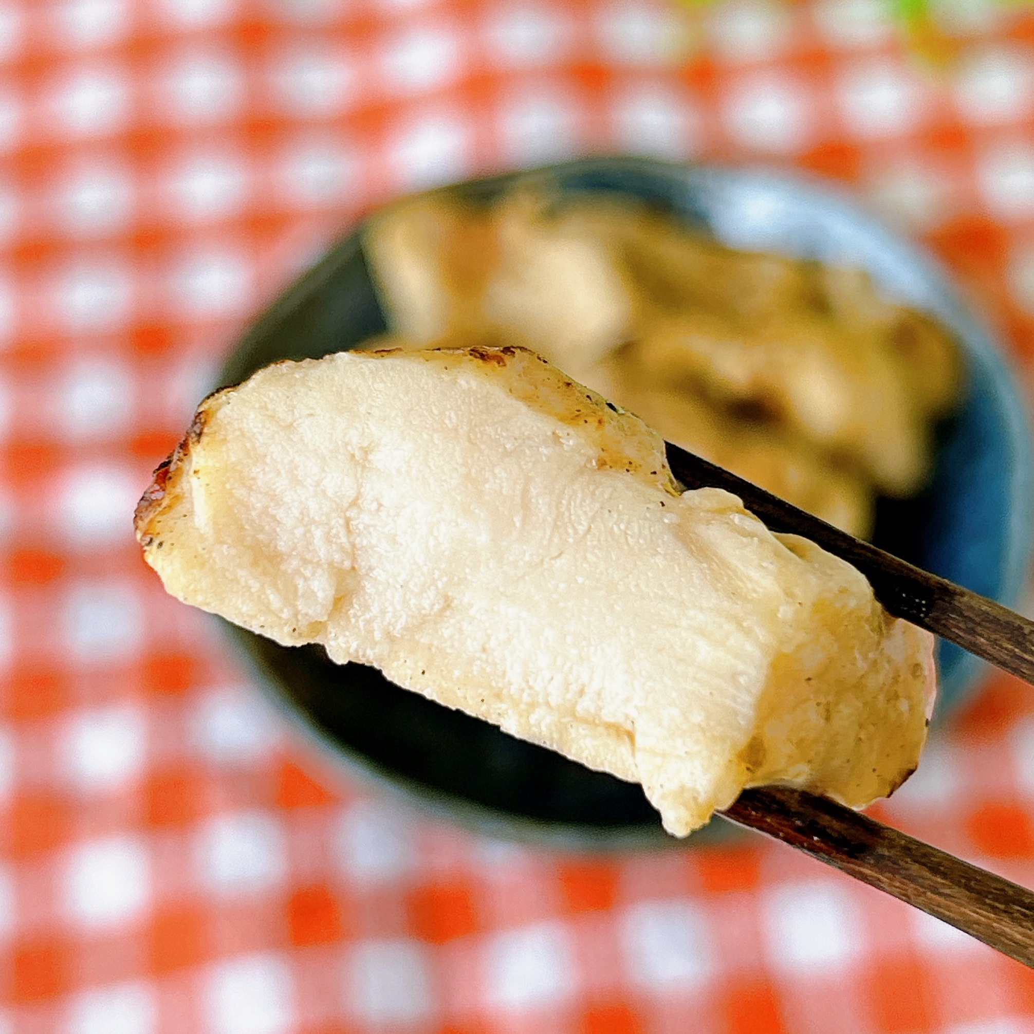 LAWSON(ローソン)の「炭火焼鳥ささみ 九州産柚子胡椒」