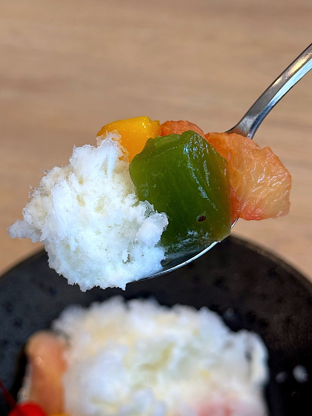 ガストの「純氷かき氷 フルーツみるく~しろくま風~」