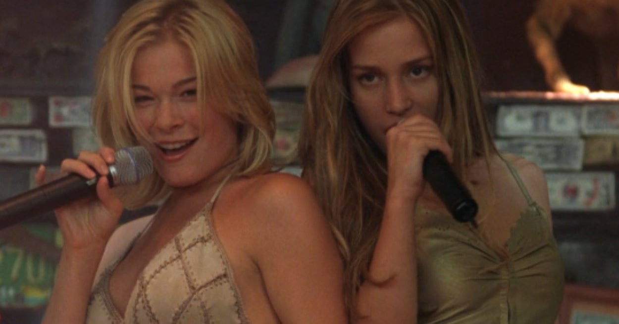 38 Thoughts I Had While Watching "Coyote Ugly" For The First Time As An Adult