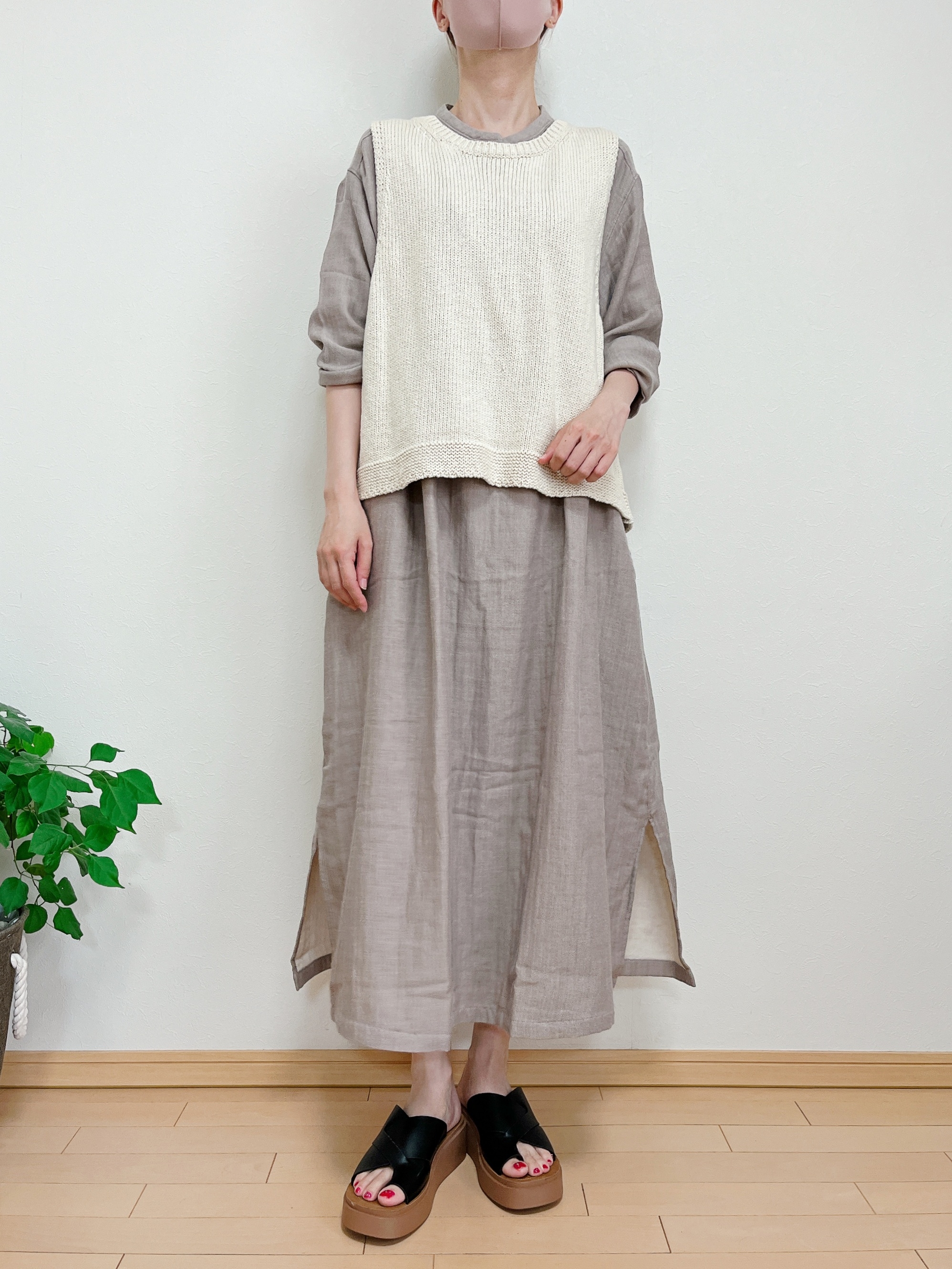 無印良品の「婦人 ヘリンボーンガーゼ ワンピース」
