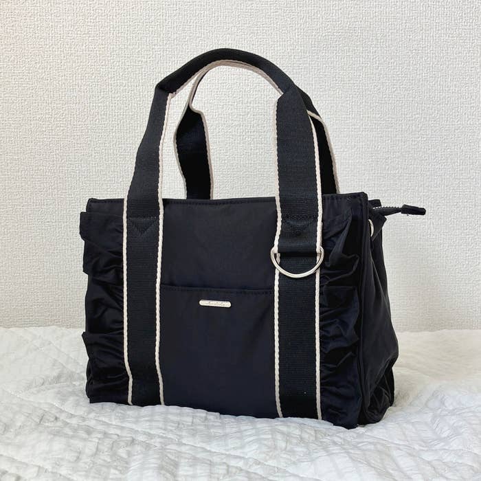 Honeys(ハニーズ)の「フリルハンドバッグ」