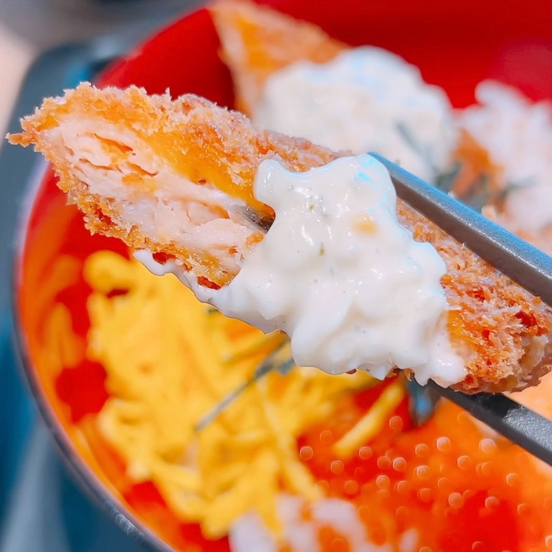 松のやの「サーモンいくら丼」