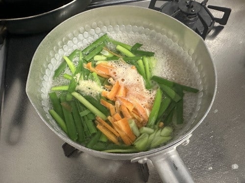 もやしみたいな人 林先生】JAグループの国産DAYのCMに出てくるモヤシの顔が不気味