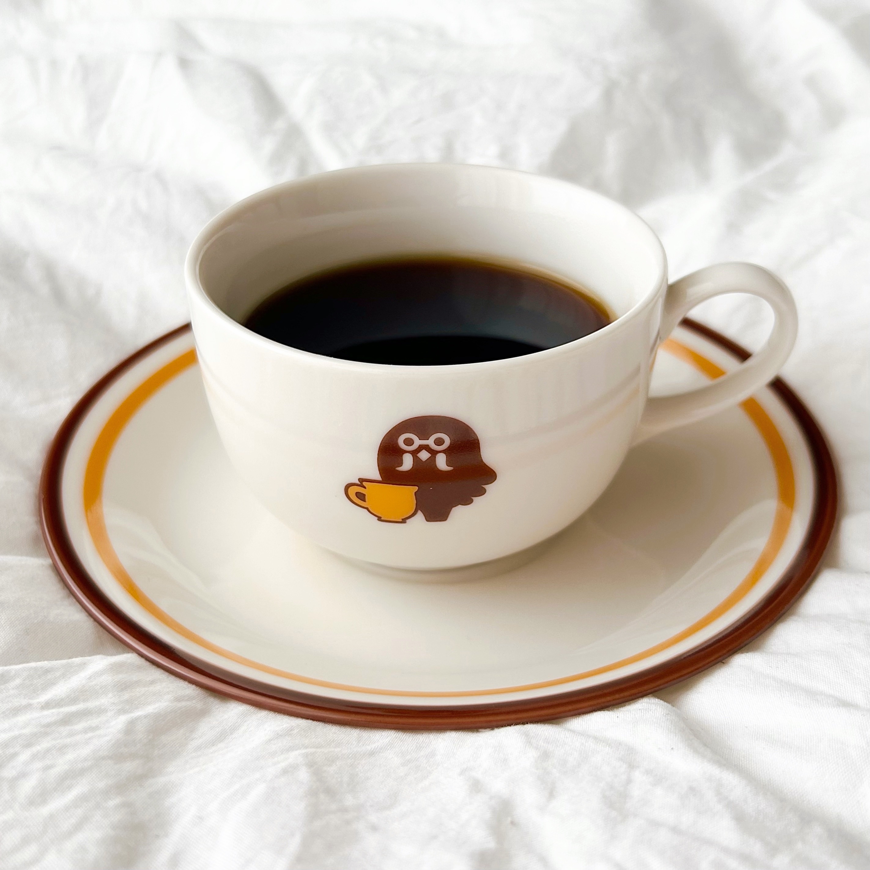 Nintendo TOKYO(ニンテンドー東京)の「カップ&ソーサー 喫茶ハトの巣 あつまれ どうぶつの森」