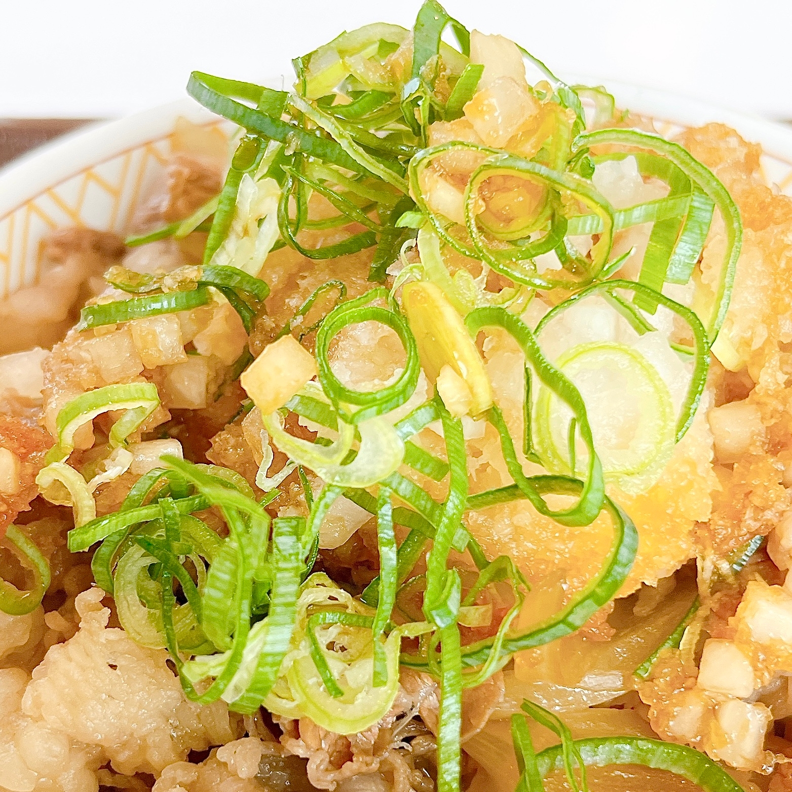 すき家の「鬼おろしポン酢牛丼」