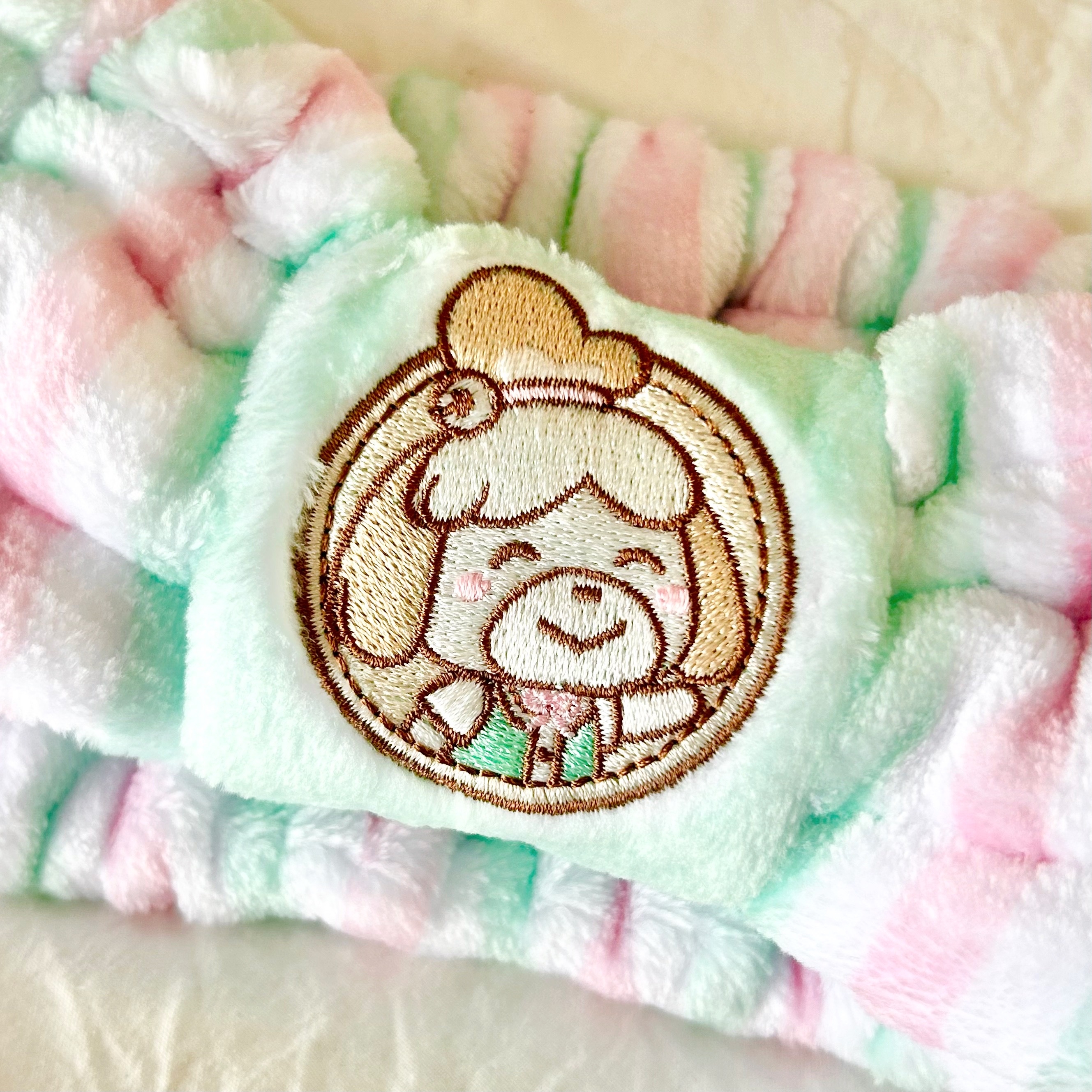 Nintendo TOKYO(ニンテンドー東京)の「ヘアバンド どうぶつの森」