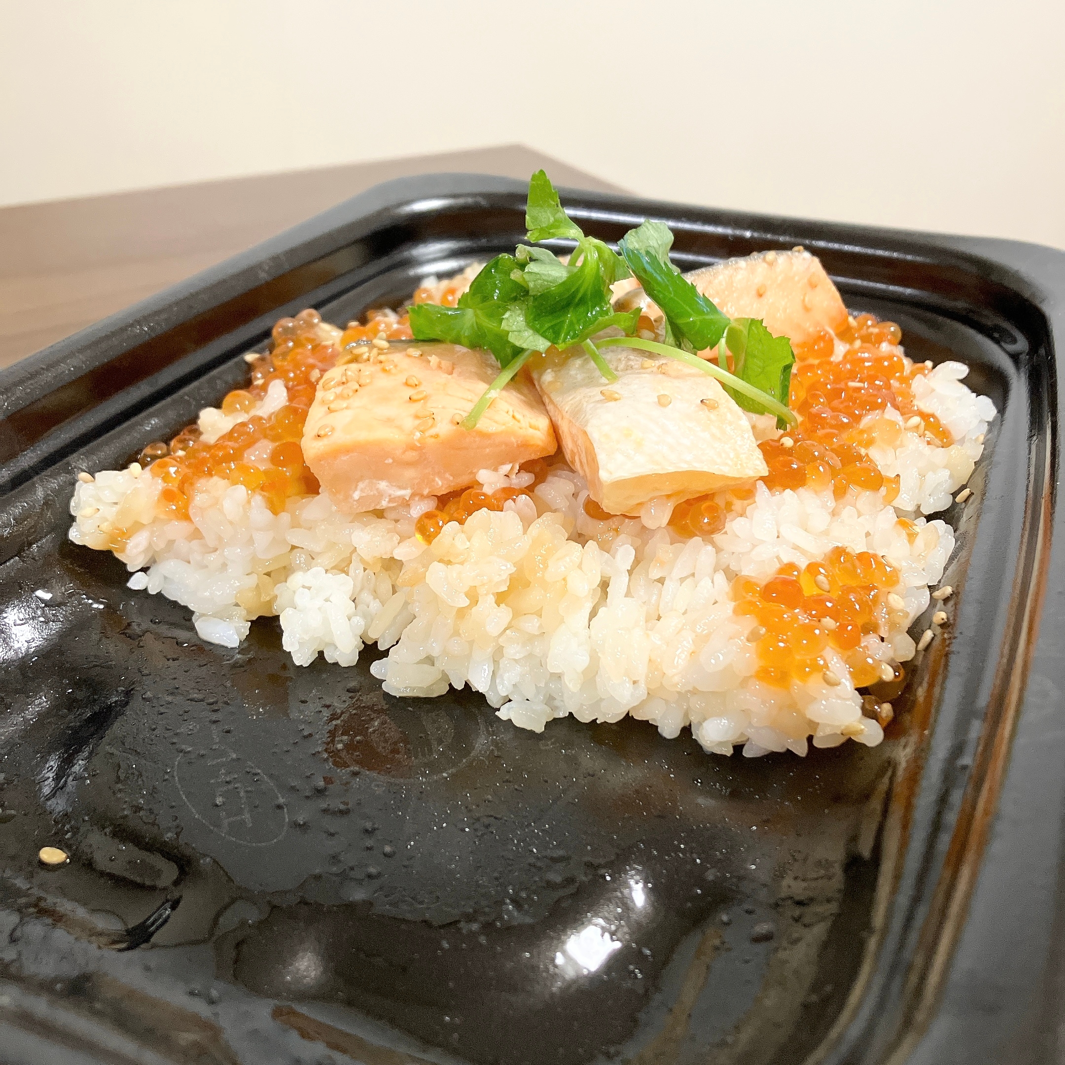 ロピアの「GOCHI 鮭はらこ飯」