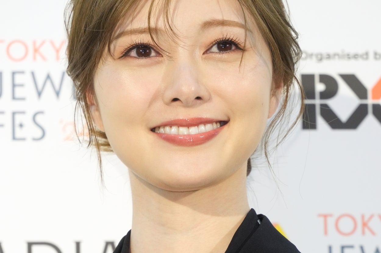 白石麻衣さん(時事通信フォト)