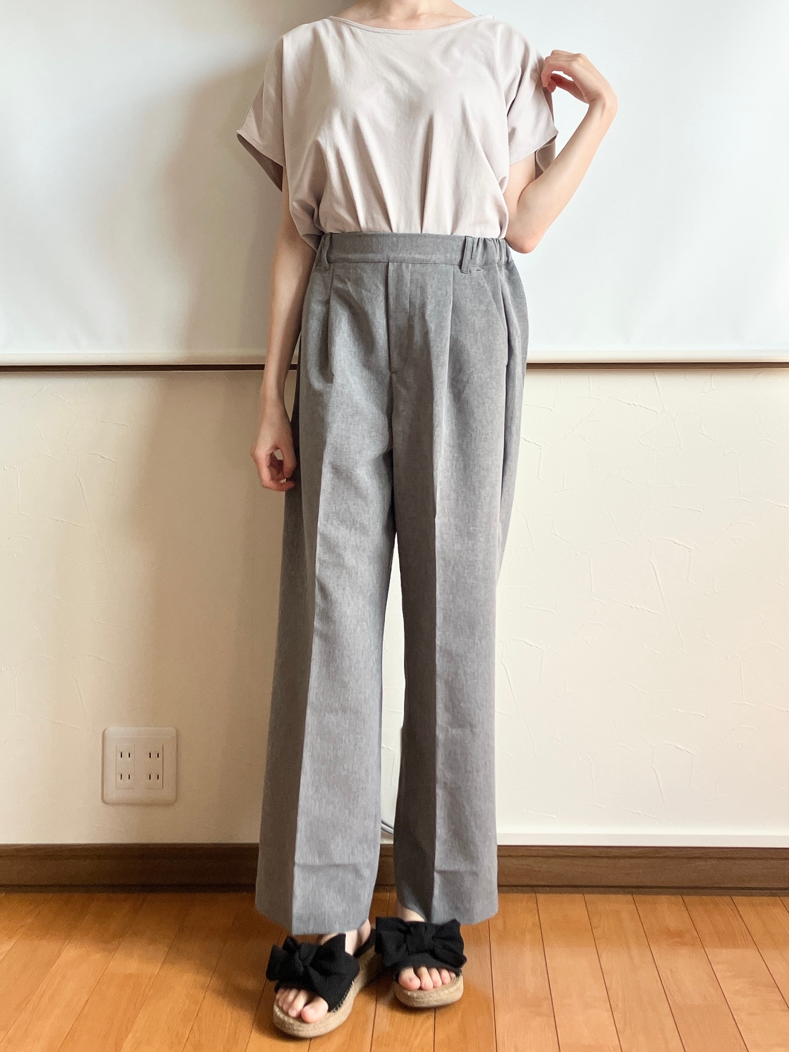 Honeys(ハニーズ)の「美ージーストレート(股下65cm)」