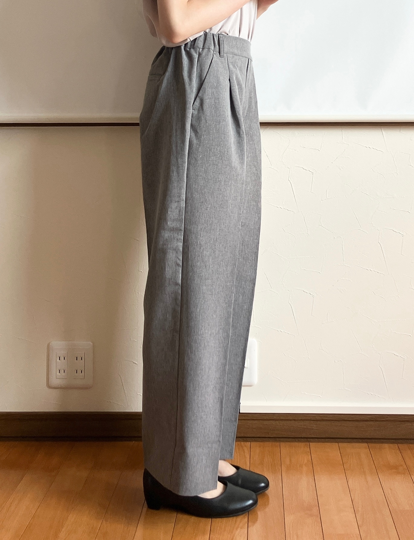 Honeys(ハニーズ)の「美ージーストレート(股下65cm)」
