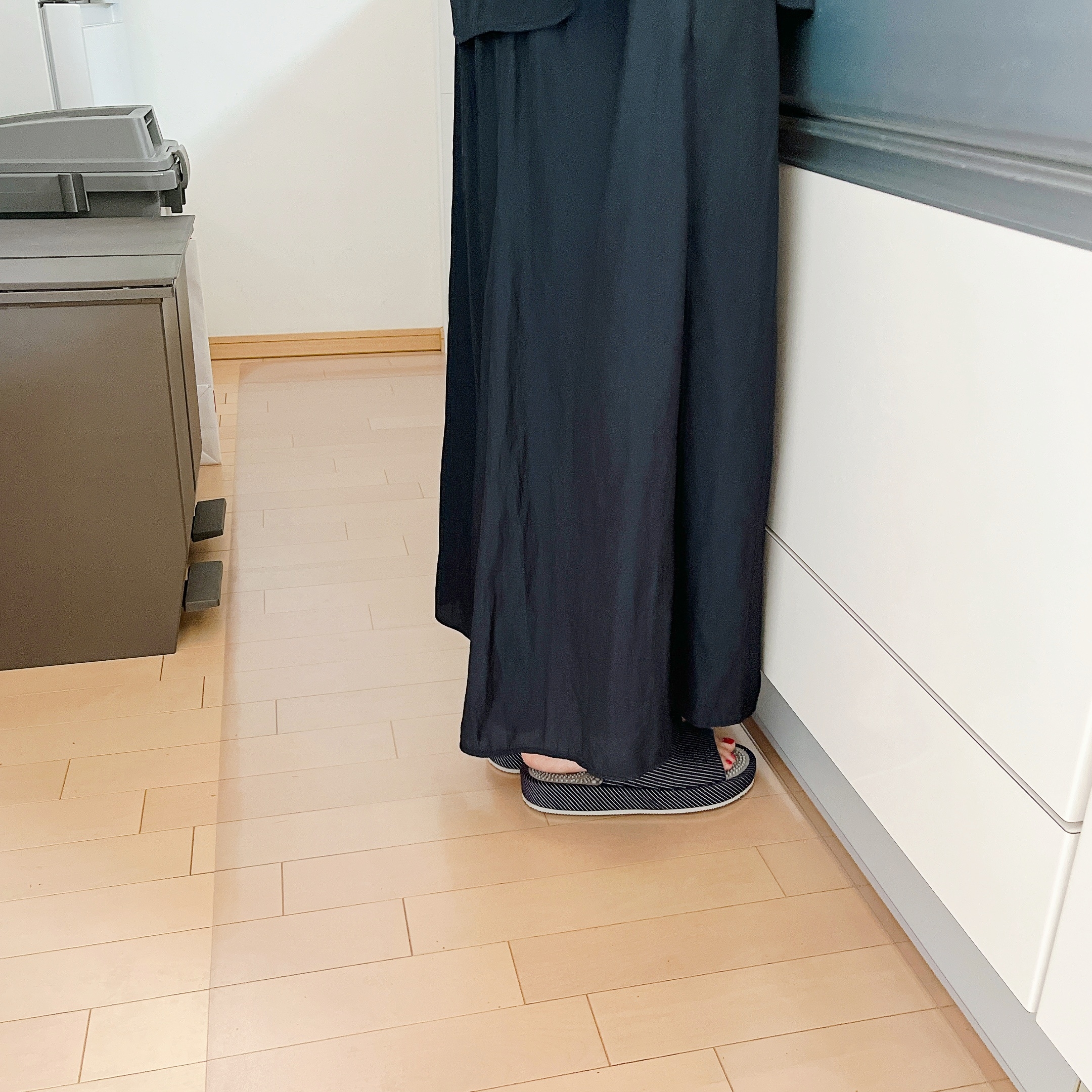 CAINZ(カインズ)の「すき間を埋めるキッチンマット L-Fit 透明 XL 60×240cm」