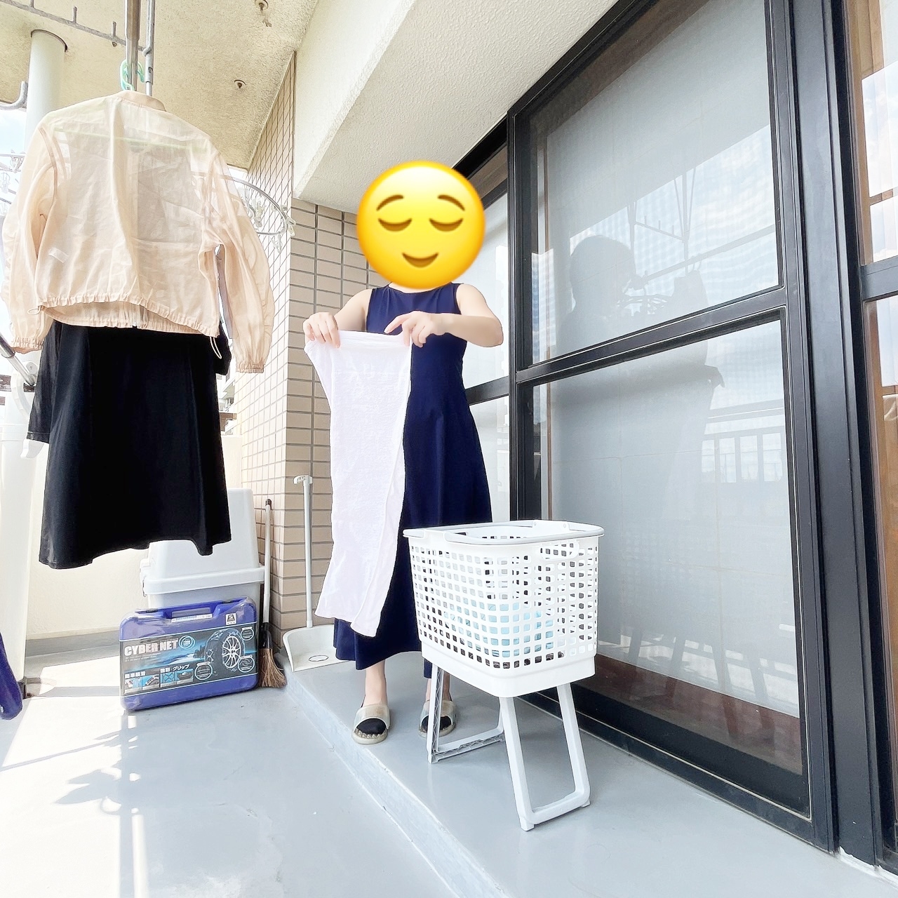 NITORI(ニトリ)の「腰楽ランドリーバスケット 収納式スタンド付き」
