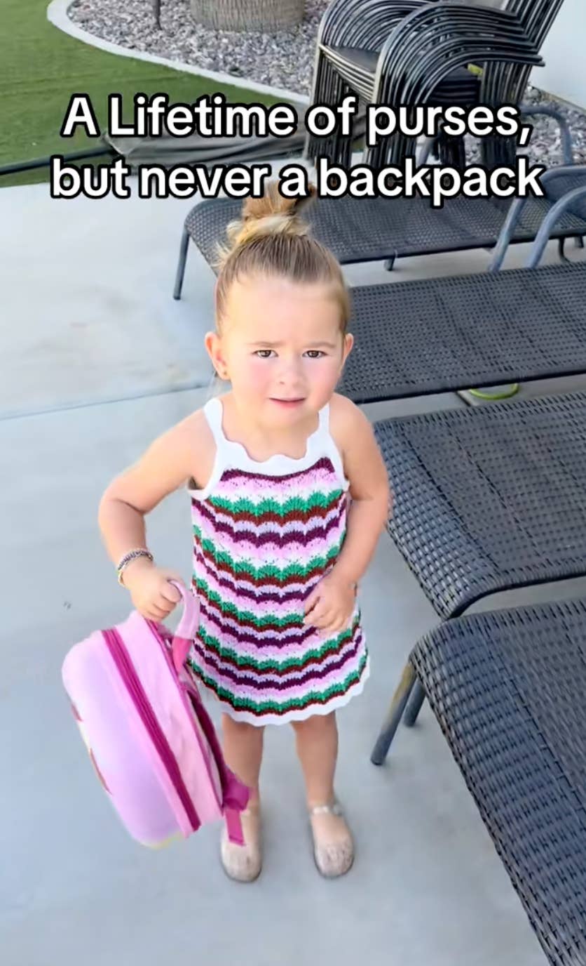 Little Girl Holds Backpack Like A Purse On TikTok Little Girl Holds Backpack Like A Purse On TikTok