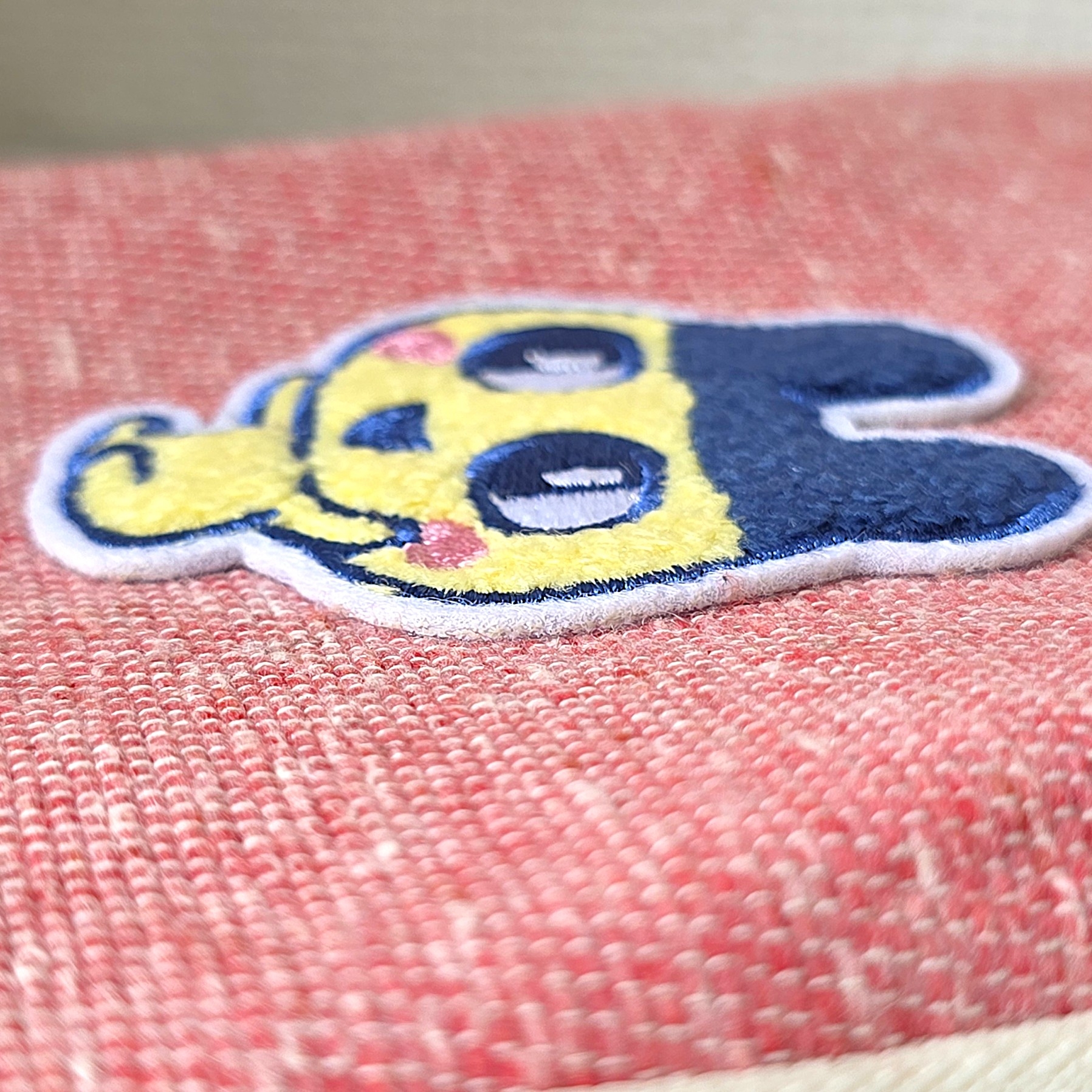 DAISO(ダイソー)「たまごっち パイルワッペン まめっち・くちぱっち」