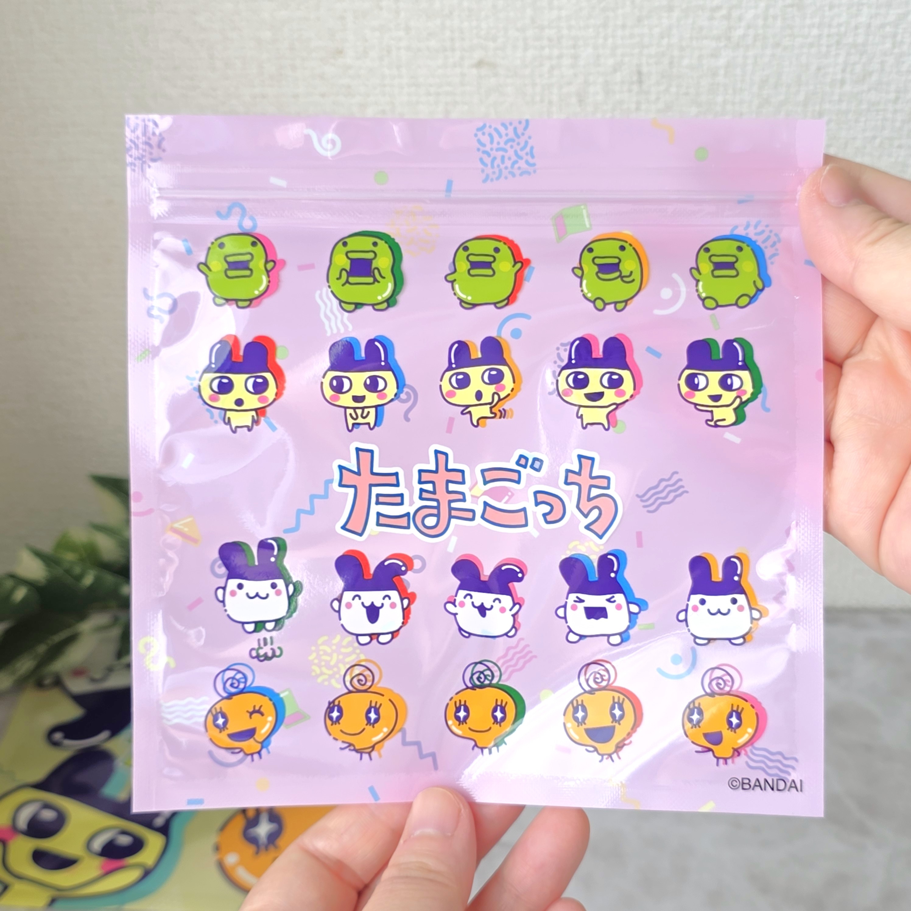 DAISO(ダイソー)「たまごっち ジップバッグ」