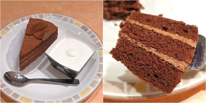 サイゼリヤ「チョコレートケーキ&ミルクジェラート」