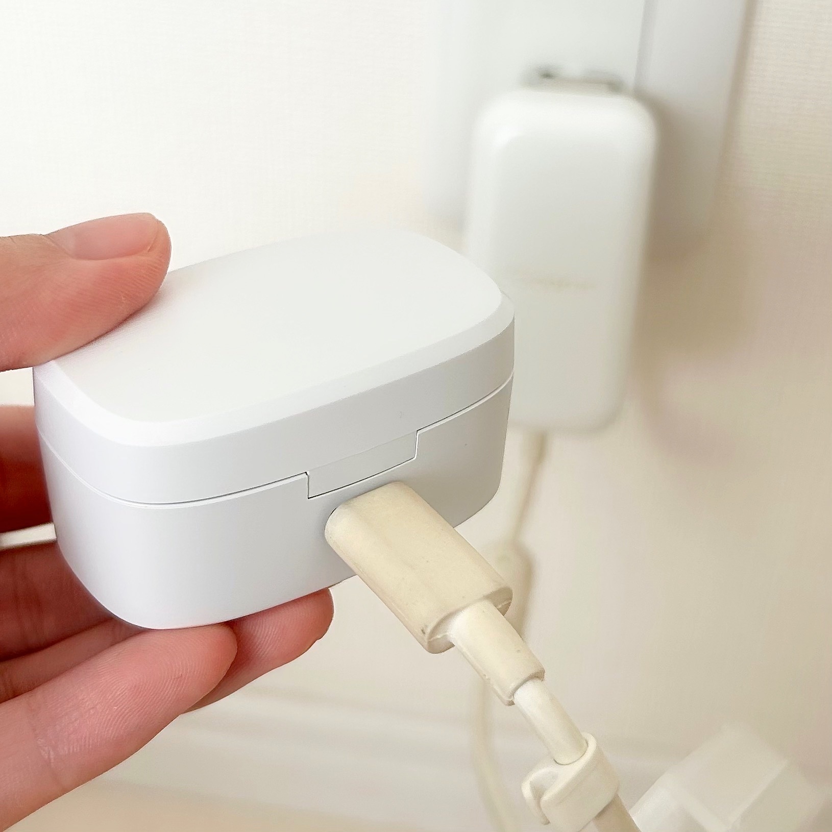 DAISO(ダイソー)の「完全ワイヤレスイヤホン2(タッチセンサー タイプC充電対応) ホワイト」