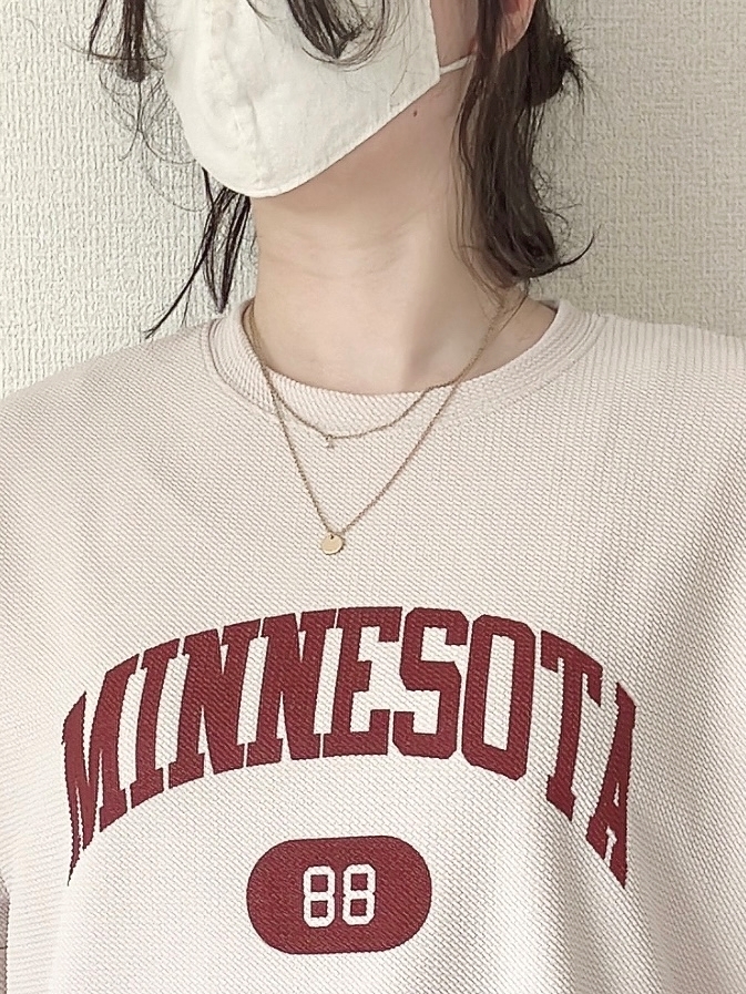 coca(コカ)の「エンボスロゴTシャツ レディース」