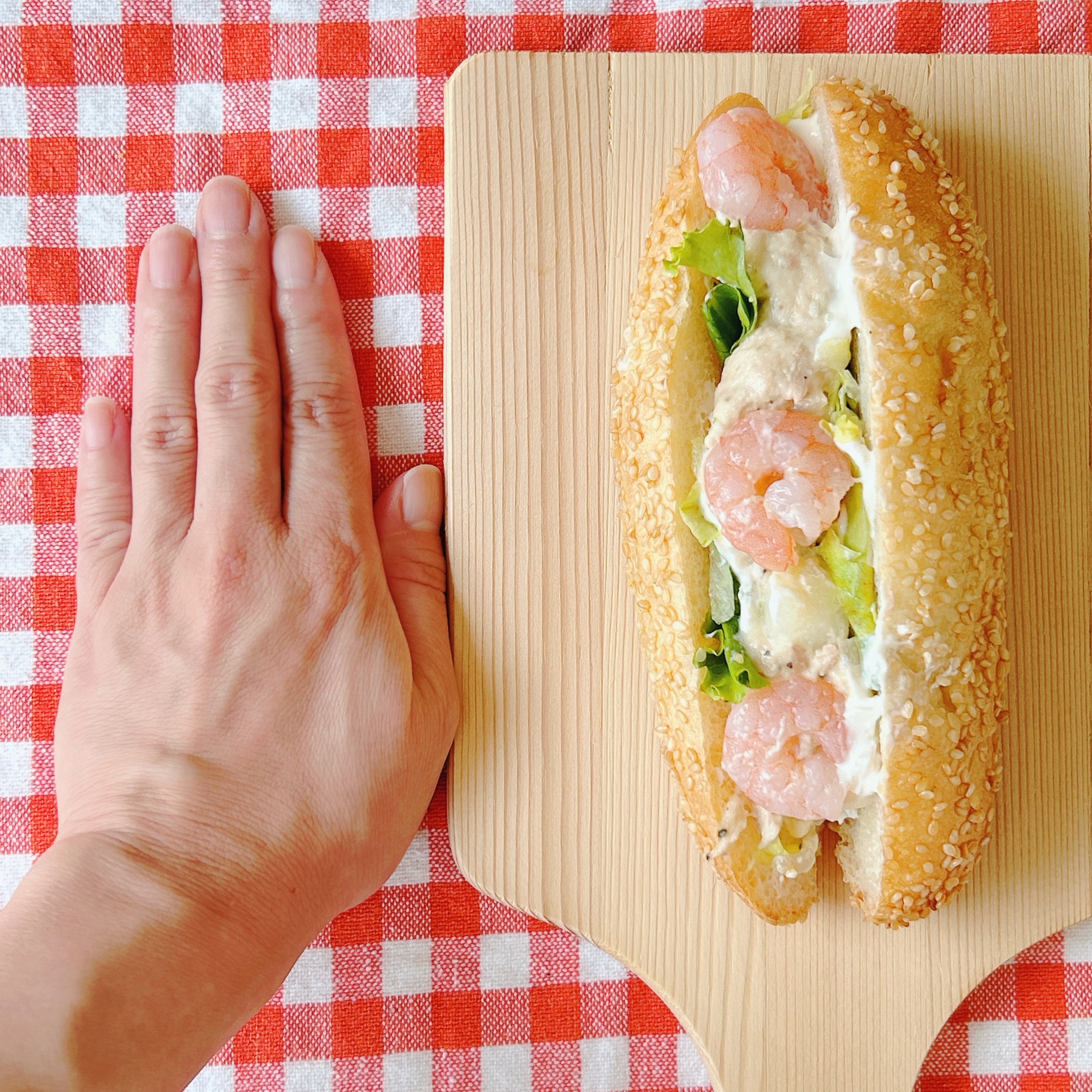 LAWSON(ローソン)の「ROLLサンド 海老とツナポテト」