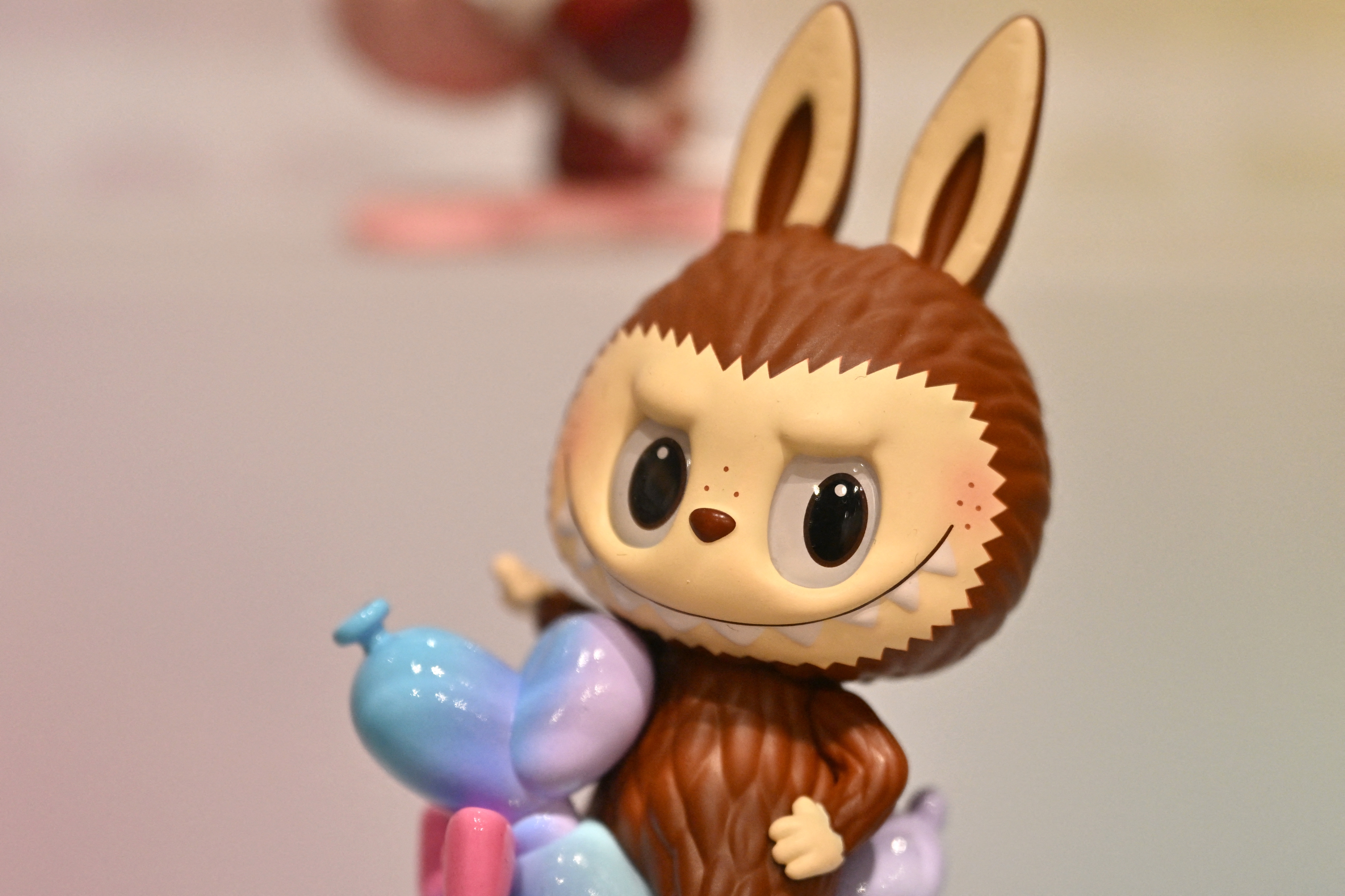 らぶぶ オレンジ色 正規品】 Labubu ラブブ BigintoEnergy オレンジ