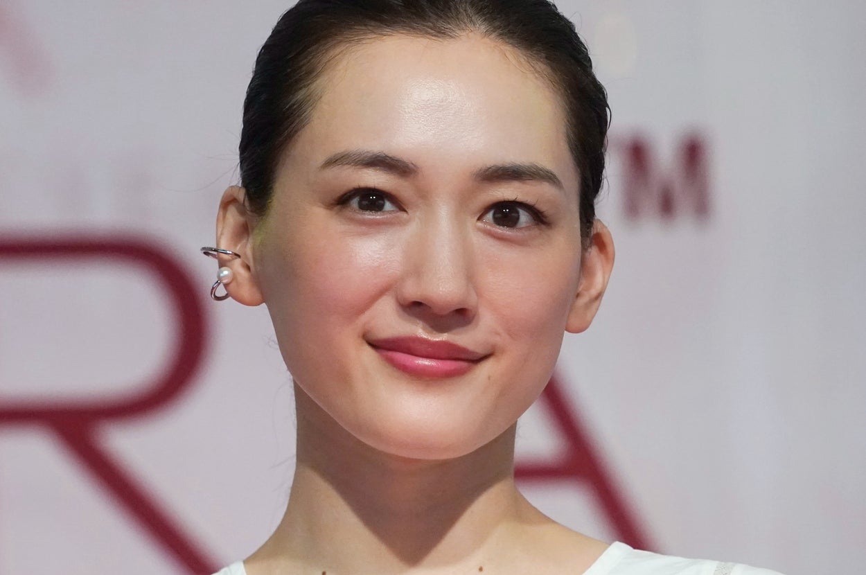 綾瀬はるかさん(時事通信フォト)