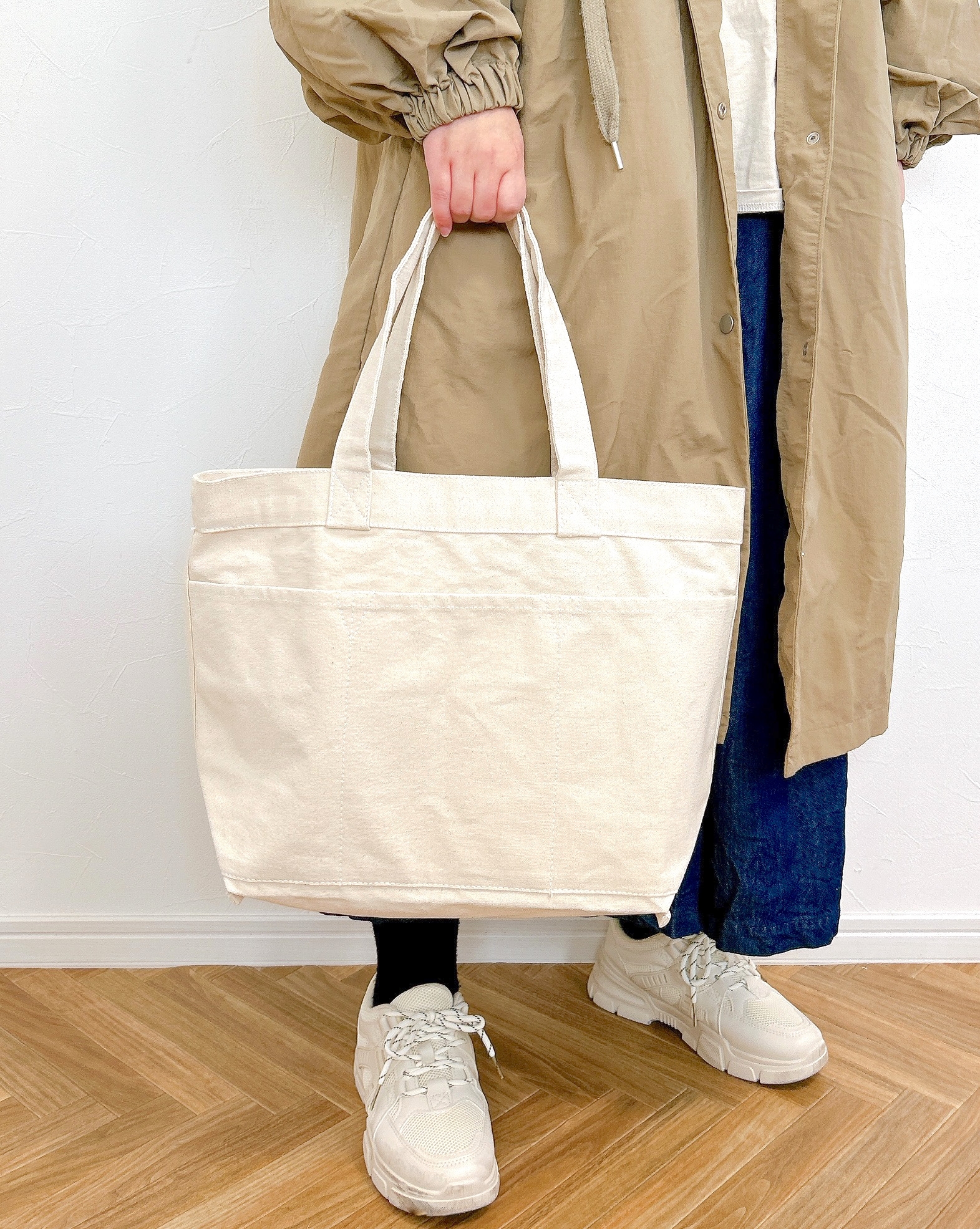 無印良品「帆布 横型トートバッグ」