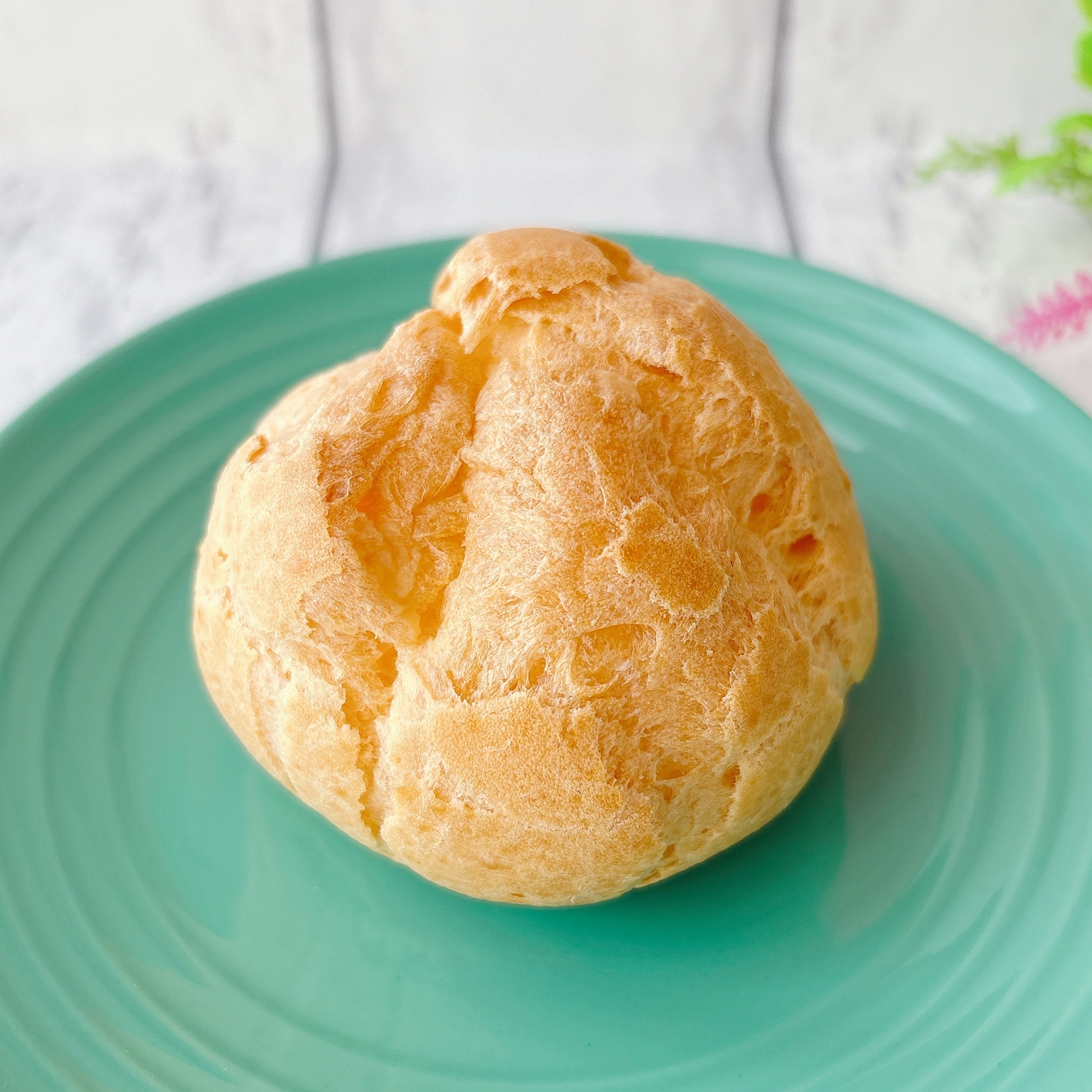 FamilyMart(ファミリーマート)の「プリン!?シュー」