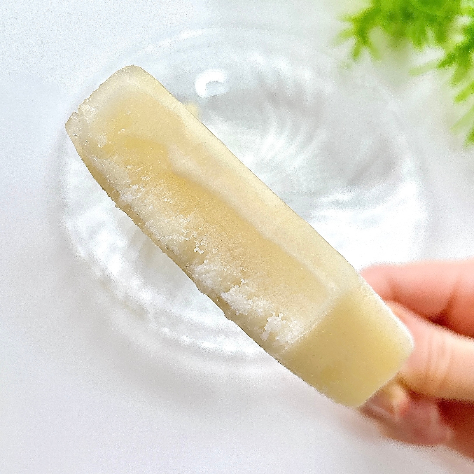 ファミリーマートの「とろける食感ぎゅっと梨」