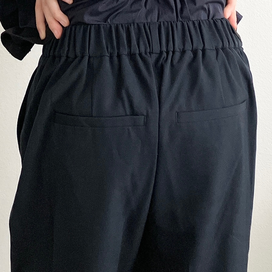 GLOBAL WORK(グローバルワーク)の「貴島明日香さん着用/ウツクシルエットDRYテーパードパンツ」