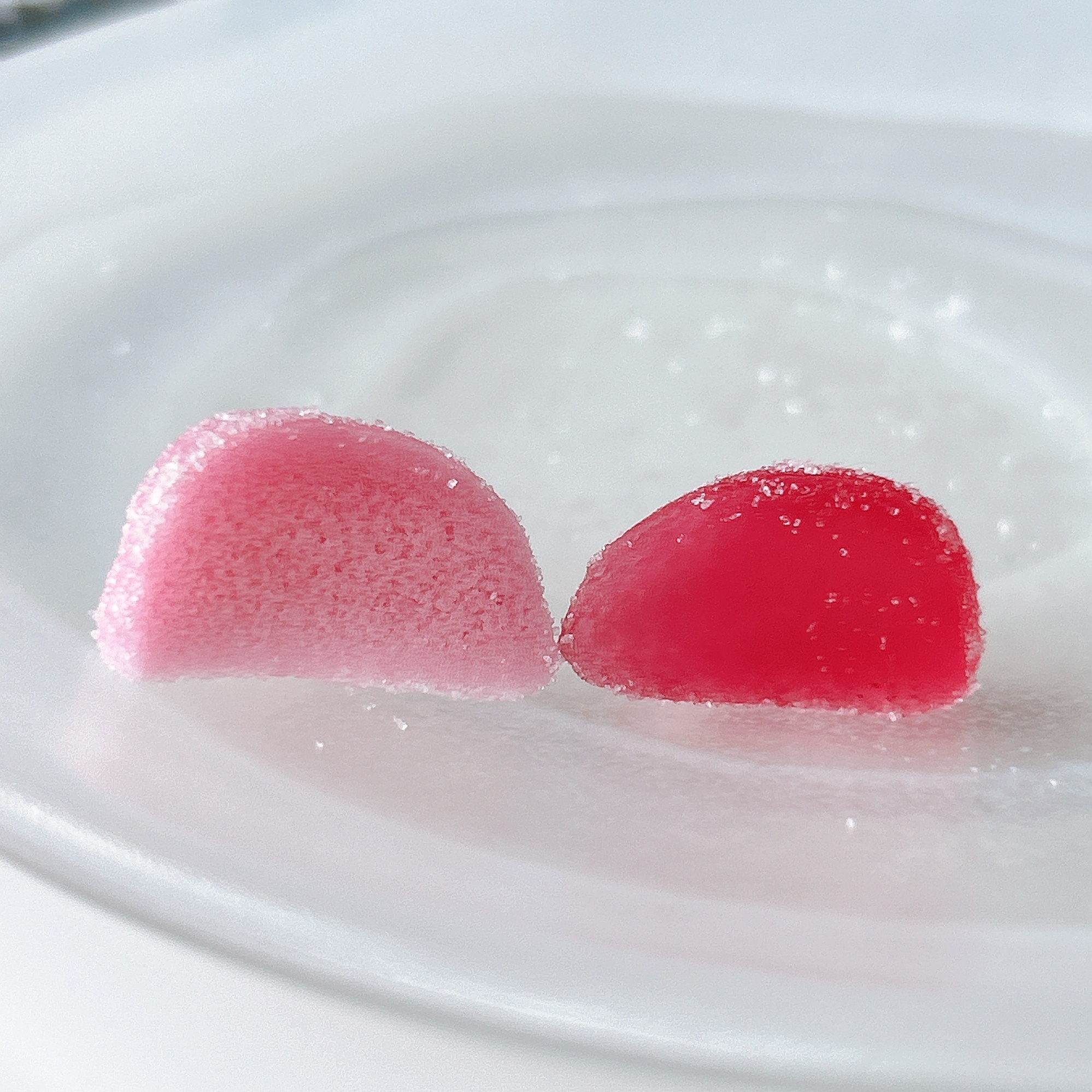 セブン-イレブンの「セブンプレミアム グミらぶ ラズベリー味」