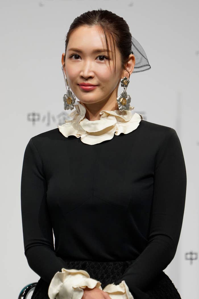 紗栄子さん(時事通信フォト)