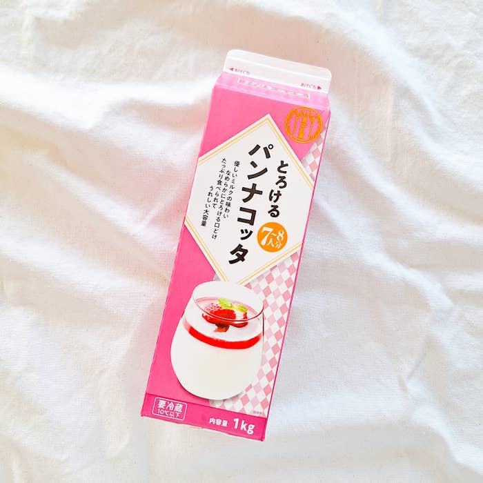 業務スーパー「とろけるパンナコッタ」