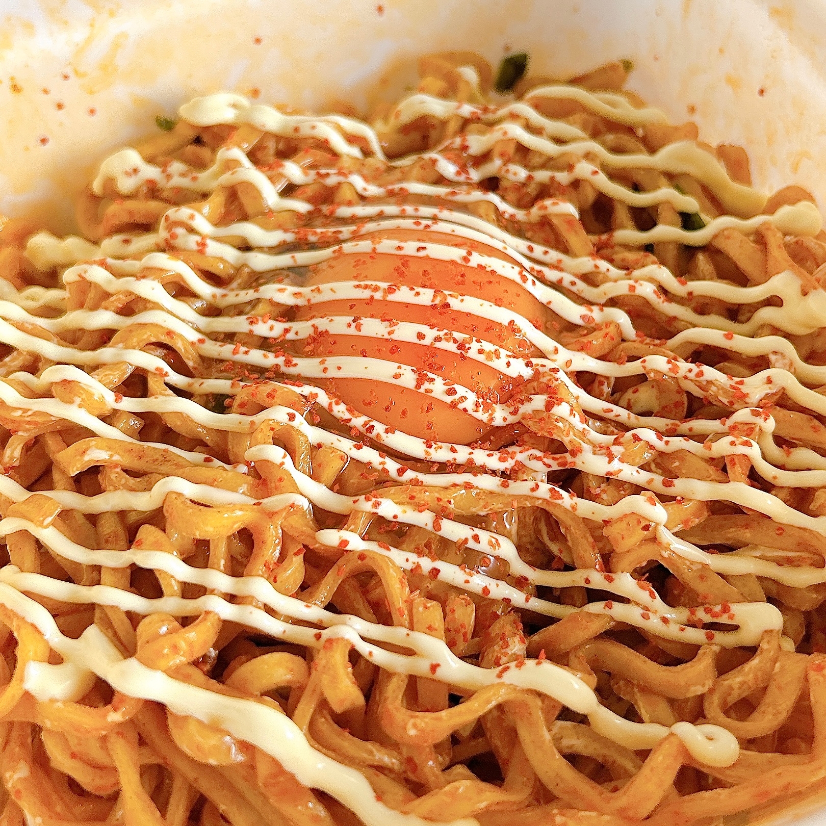 FamilyMart(ファミリーマート)の「味仙本店監修 汁なし台湾ラーメン」