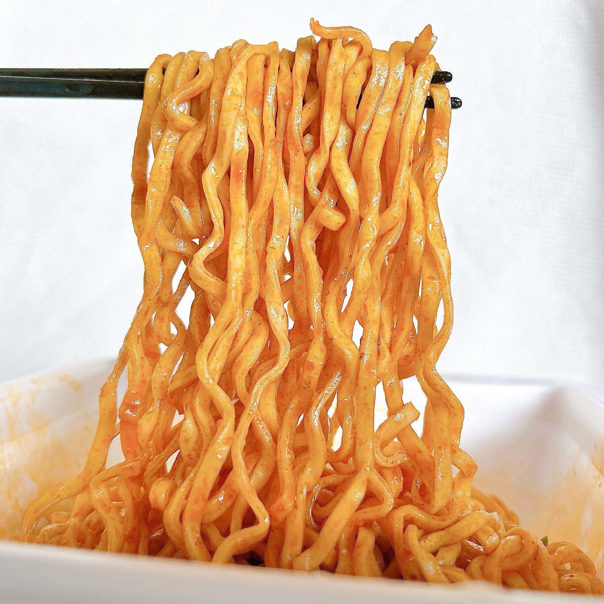 FamilyMart(ファミリーマート)の「味仙本店監修 汁なし台湾ラーメン」