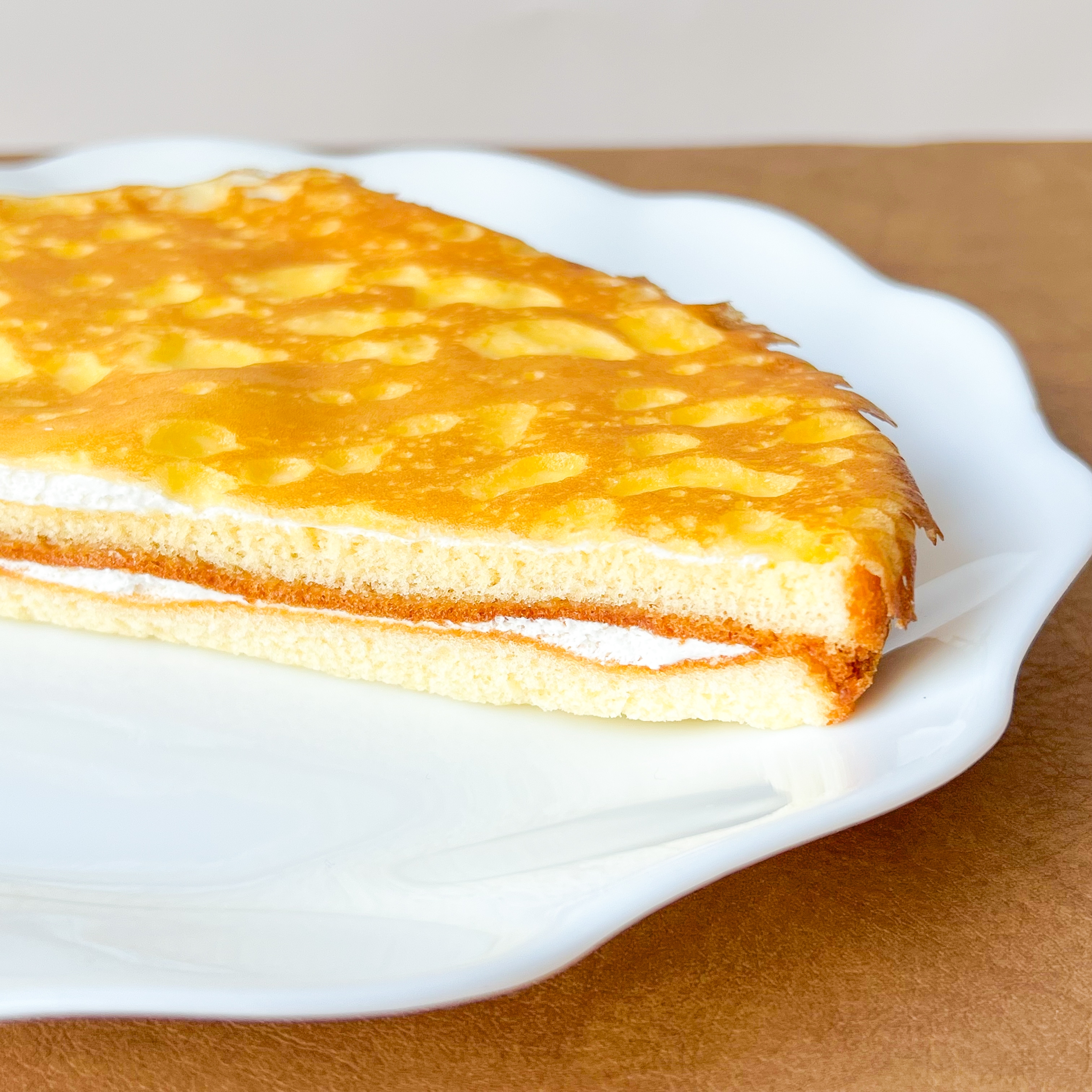 LAWSON(ローソン)の「塩ミルククレープケーキ」