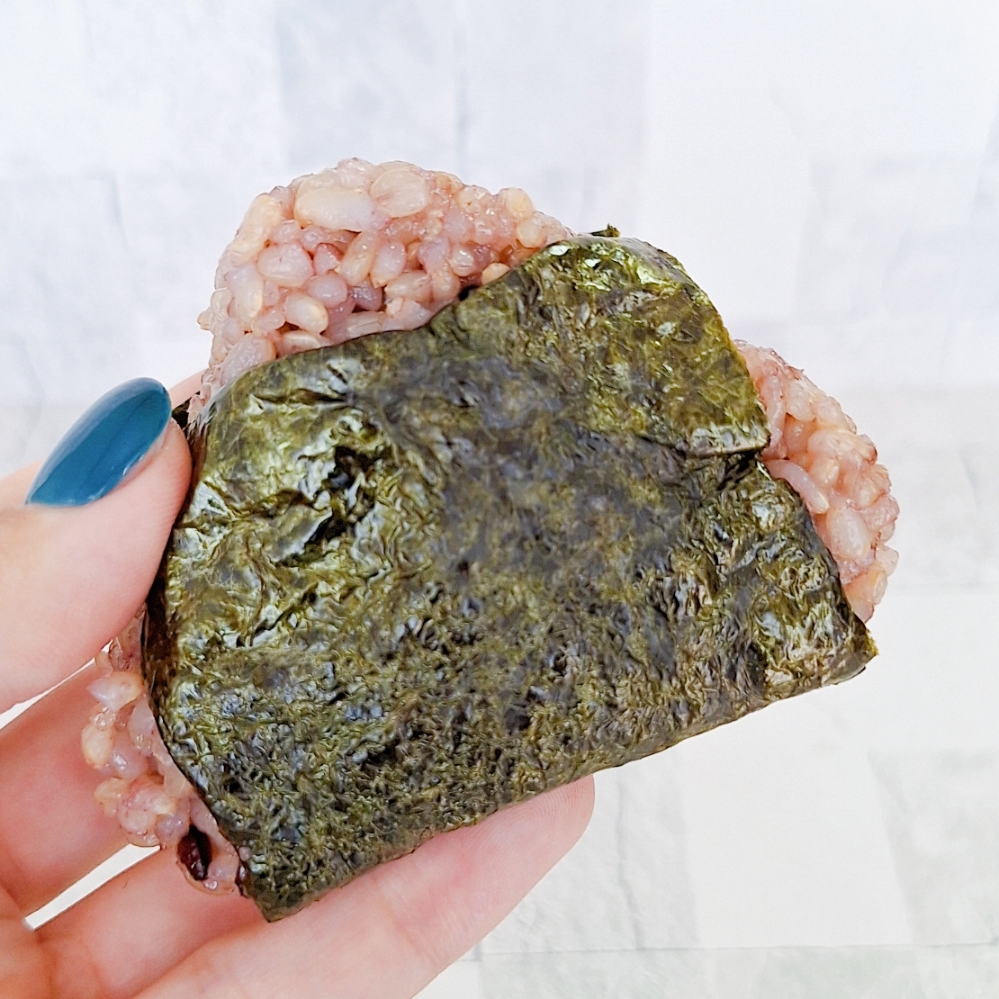 セブンイレブン「7P 寝かせ玄米おむすび 2個入」