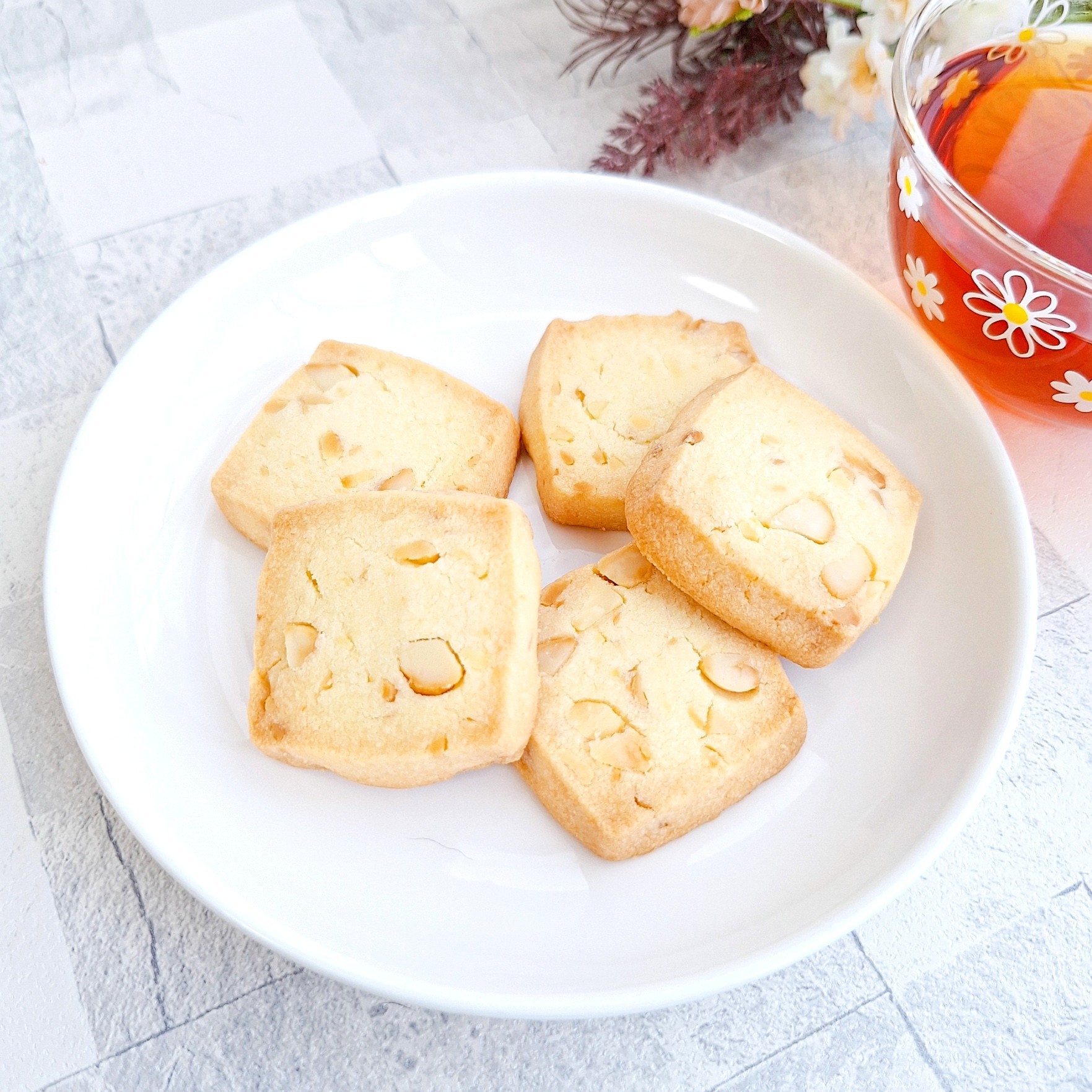 セブン-イレブン「7カフェ マカダミアクッキー」