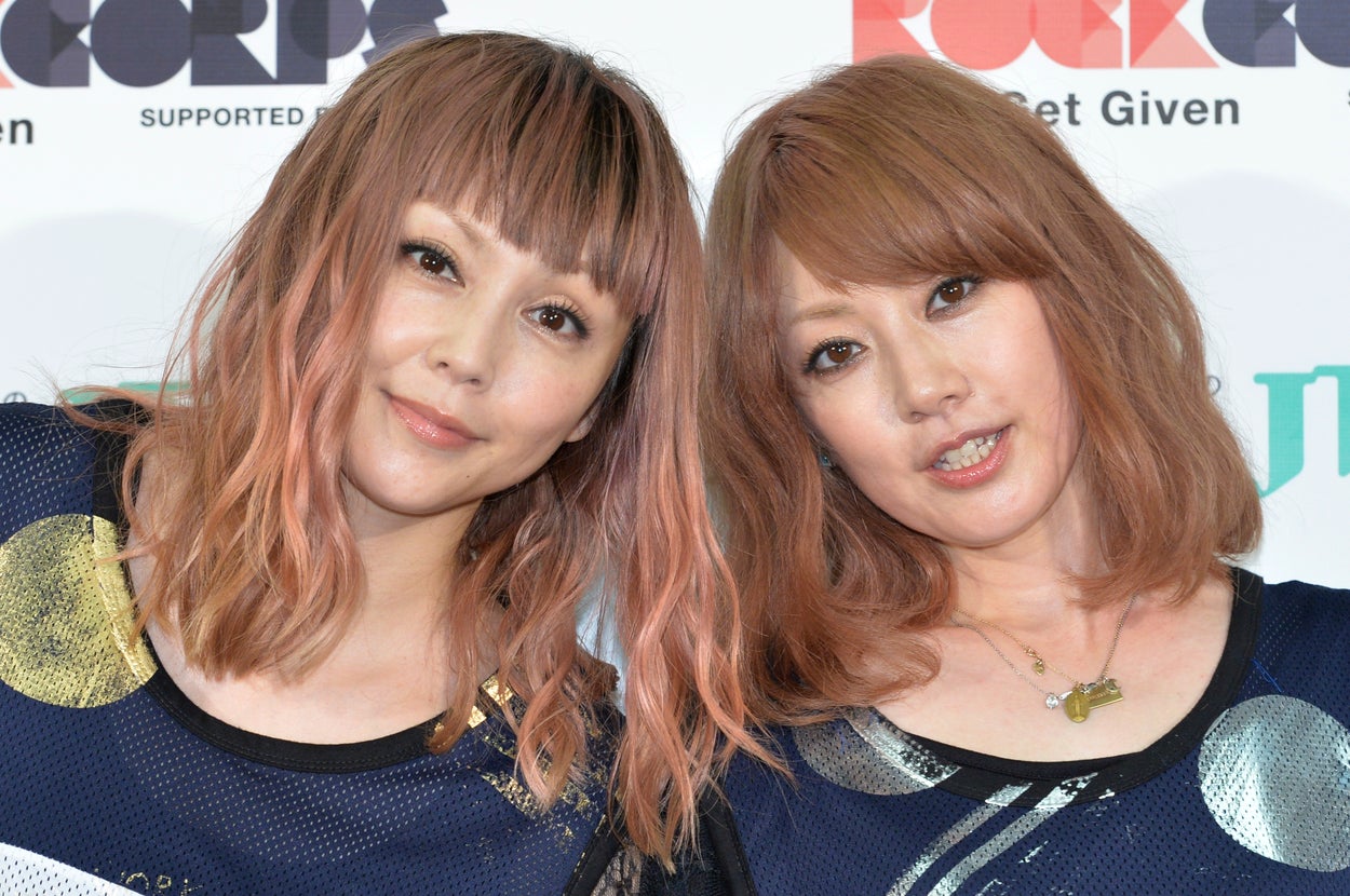 吉村由美さん(左)、大貫亜美さん(右)