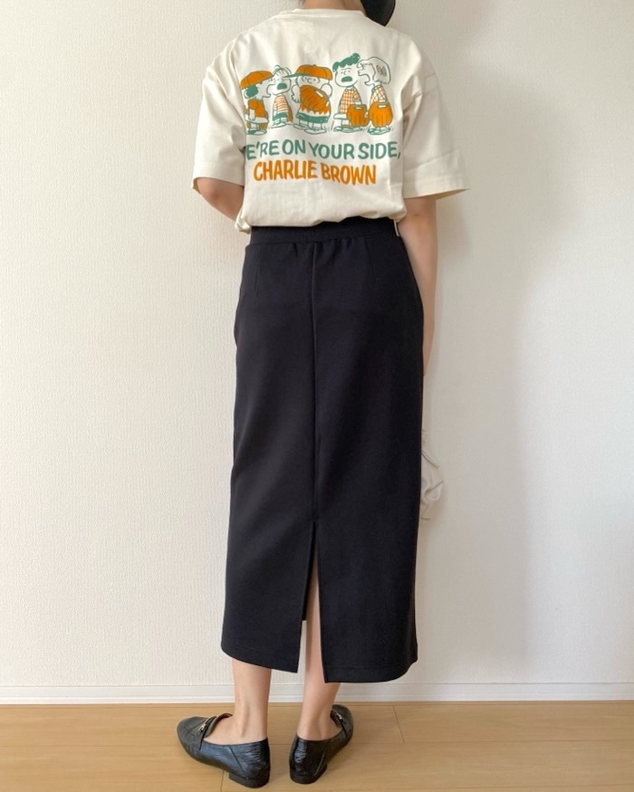 ユニクロの「ピーナッツ UT/オーバーサイズフィット」