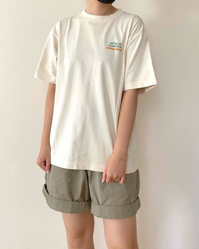ユニクロの「ピーナッツ UT/オーバーサイズフィット」